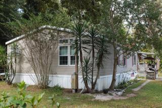 220 Clearwater Rd, Satsuma, FL 32189-2105