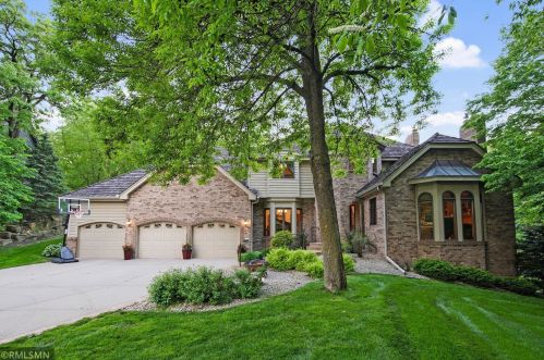 7959 Guild Ct, Saint Paul, MN 55124-7397