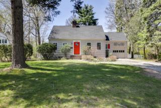 404 Grove St, Montclair, NJ 07043-2206