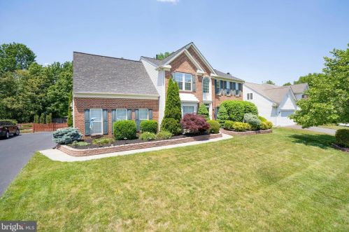 412 John Vineyards Ln, New Castle, DE 19720-8729