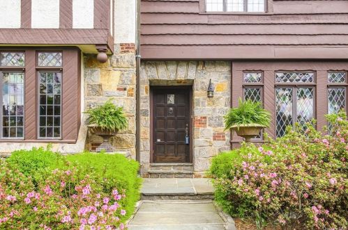 29 Hadden Rd, Scarsdale, NY 10583-3518