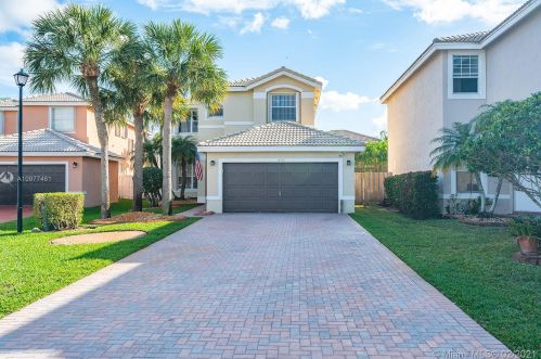 14984 21st St, Hollywood, FL 33027-4367