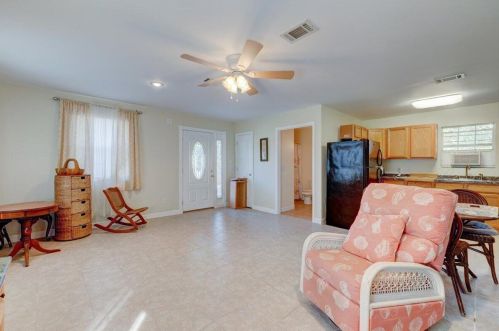 10132 Hwy 2301, Youngstown FL  32466-2448 exterior