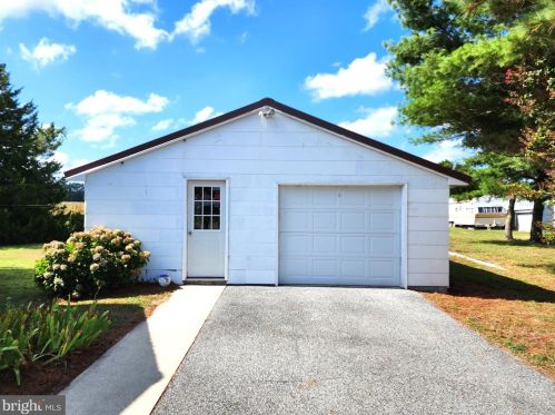 35946 Zion Church Rd, Frankford, DE 19945-4501