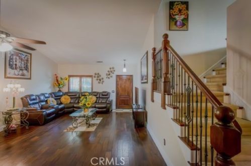 33068 Regina Dr, Temecula CA  92592-1472 exterior