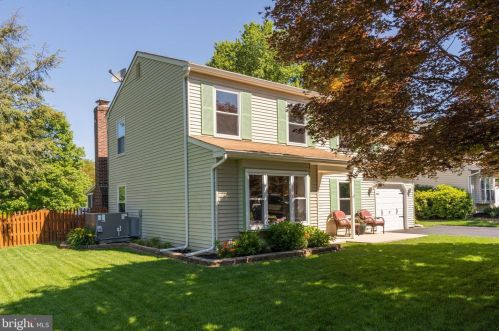 1301 Lawson Ln, Downingtown, PA 19335-3509