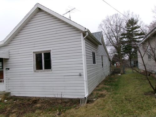 325 West St, Bellefontaine, OH 43311-1253