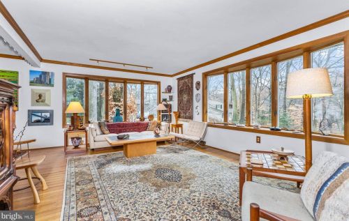 10 Cliffe Dr, Wilmington DE  19809-1602 exterior