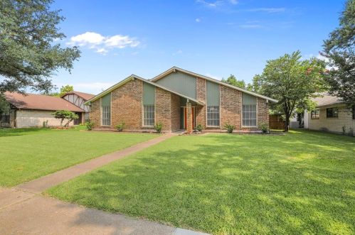 1903 Eastfield Dr, Richardson TX  75081-5435 exterior