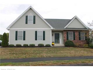 17 Cantone Cir, Manchester, CT 06040-6677