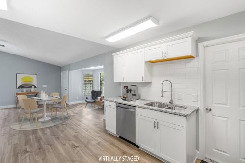 2890 1 Pl, Vero Beach FL 32968-2549 exterior