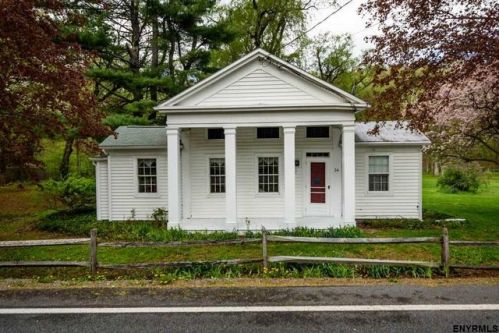 34 Vischer Ferry Rd, Schenectady, NY 12148-1614