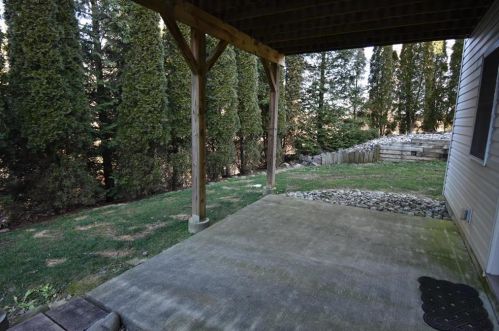 97 Highlands Blvd, Easton PA  18042-7262 exterior