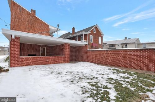 1 Burd St, Lees Cross Roads PA 17257-1339 exterior