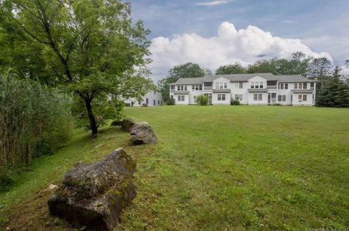 80 Elm St, Canaan CT  06018-2168 exterior