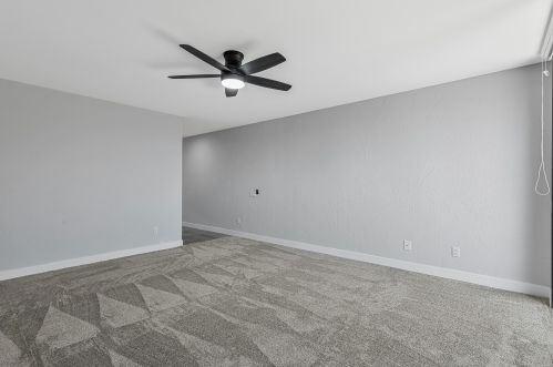 6 Cornell Dr, Rancho Mirage CA  92270-3630 exterior