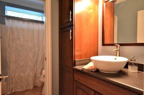 4321 Jelinek Dr, Milton FL  32583-3203 exterior