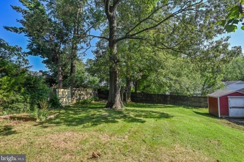 5917 Accomac St, Springfield, VA 22150-3822