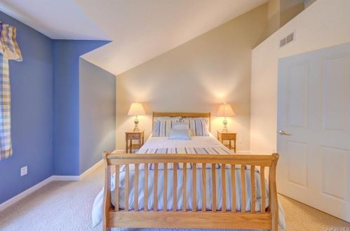 56 Putters Way, Middletown NY  10940-2664 exterior