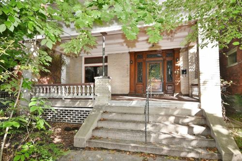 5743 Woodmont St, Pittsburgh, PA 15217-1207