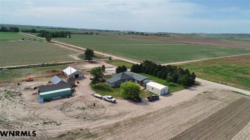 8151 Road 112, Bayard, NE 69334-8040