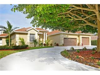 3409 Wilderness Blvd, Parrish FL  34219-9330 exterior