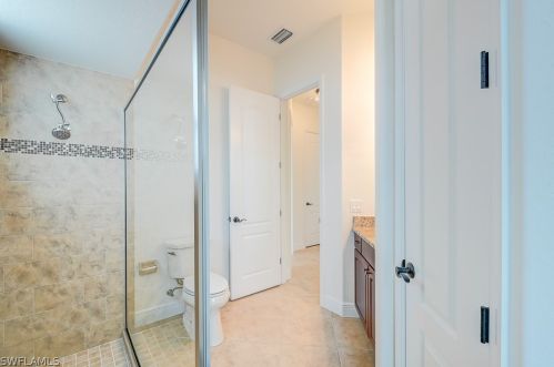 5240 20 Ave, Cape Coral FL  33990-4815 exterior