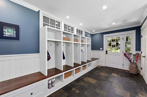 67 Smith St, Chappaqua, NY 10514-3313