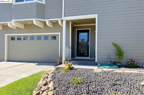 430 Discovery Bay Blvd, Discovery Bay, CA 94505-9452