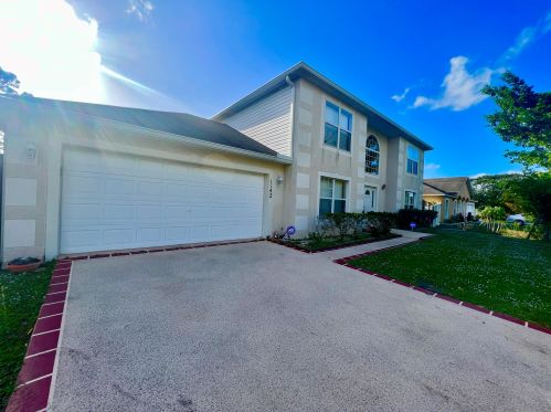 1142 Floresta Dr, Fort Pierce FL  34983-2758 exterior