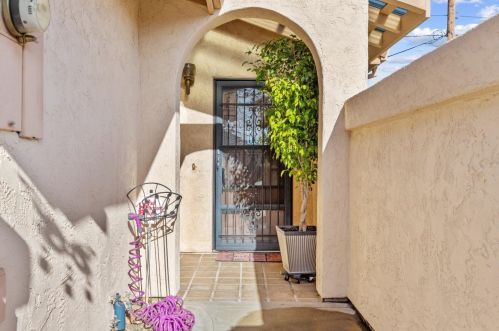 1317 Trinity Way, Turlock CA  95382-0760 exterior