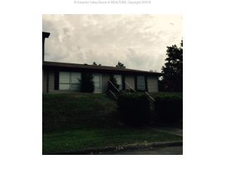 104 Saddle Horn Rd, Charleston, WV 25314-2414