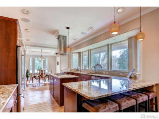 7323 313th St, Camano Island, WA 98292-9744