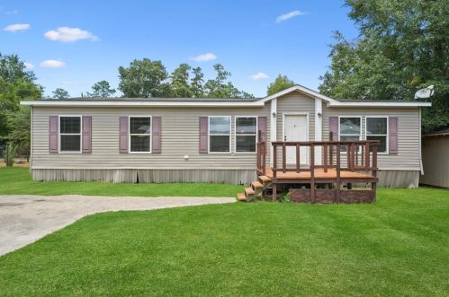 9795 Deep Forest Dr, Conroe, TX 77306-6511