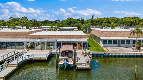 206 Boca Ciega Point Blvd, Saint Petersburg, FL 33708-2738