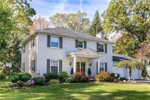 1490 Persimmon Ln, Fairview, PA 16415-1549