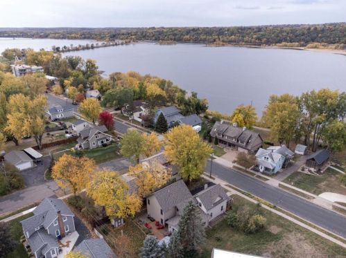 1008 1st St, Hudson, WI 54016-1203