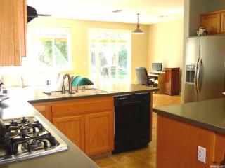 3259 Spinning Rod Way, Sacramento, CA 95833-9627