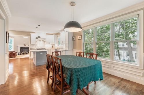 5 Rolling Ln, Natick MA  01760-2949 exterior