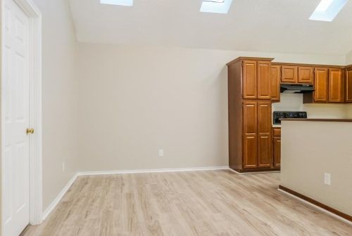 2022 Mallard Dr, Lewisville TX  75077-7643 exterior