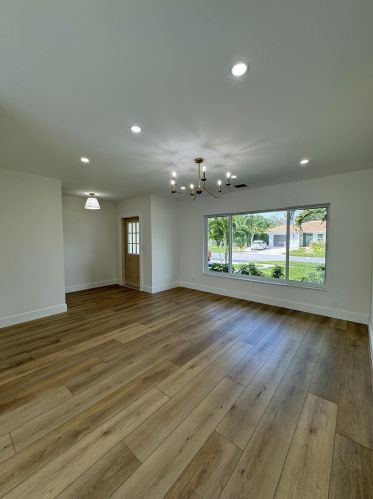928 3rd St, Boca Raton, FL 33486-4552