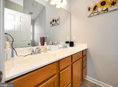 7138 Azalea Dr, Ruther Glen VA  22546-5803 exterior