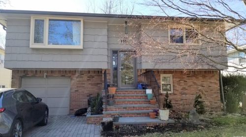 135 Iceland Dr, Huntington Station NY 11746-4231 exterior