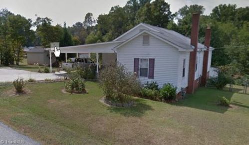 223 Nesbitt Dr, Salisbury, NC 28147-6901