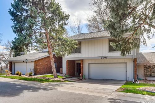 2609 Wadsworth Cir, Denver, CO 80227-3220