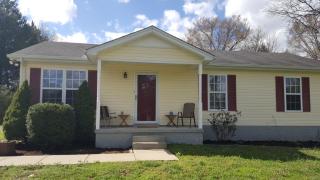 647 Meadowview Dr, Christiana TN  37037-5124 exterior