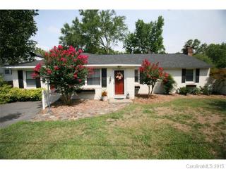 1113 Oklahoma St, Kannapolis, NC 28083-7222
