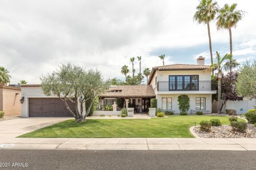 8133 Del Capitan Dr, Scottsdale, AZ 85258-2301