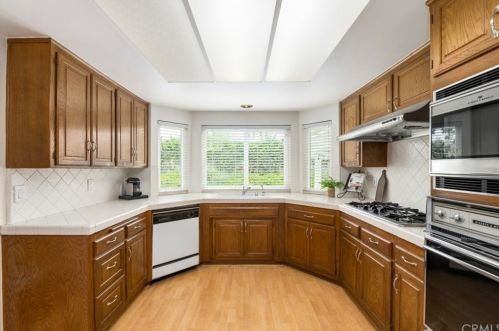 848 San Diego Ln, Placentia CA  92870-6219 exterior