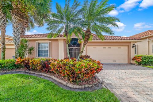 7676 Trapani Ln, Boynton Beach, FL 33472-7386